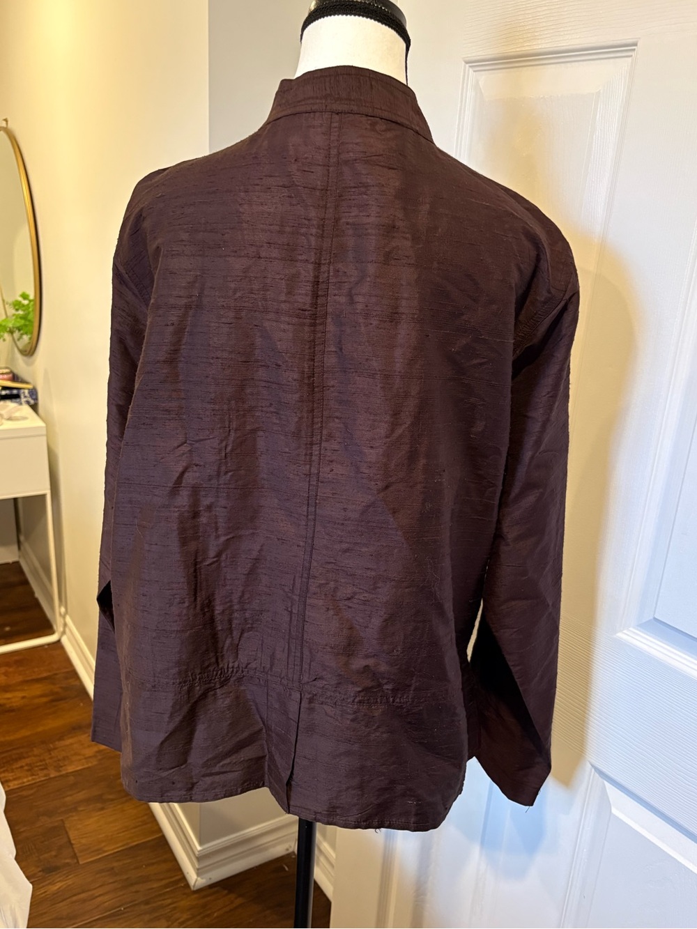 Chico’s 100% Silk Brown Shimmer Jacket Blazer Size 3 - Picture 5 of 6